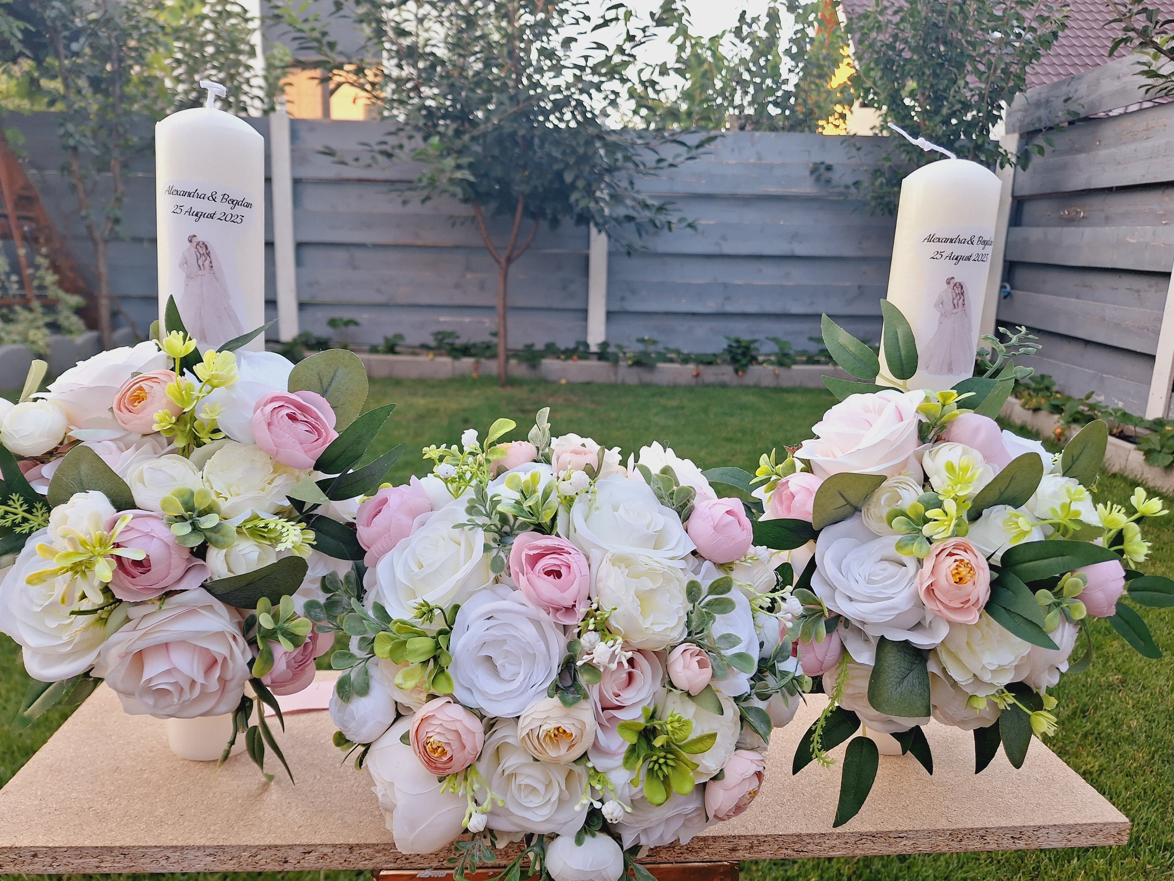 Set lumânări și Buchet mătase