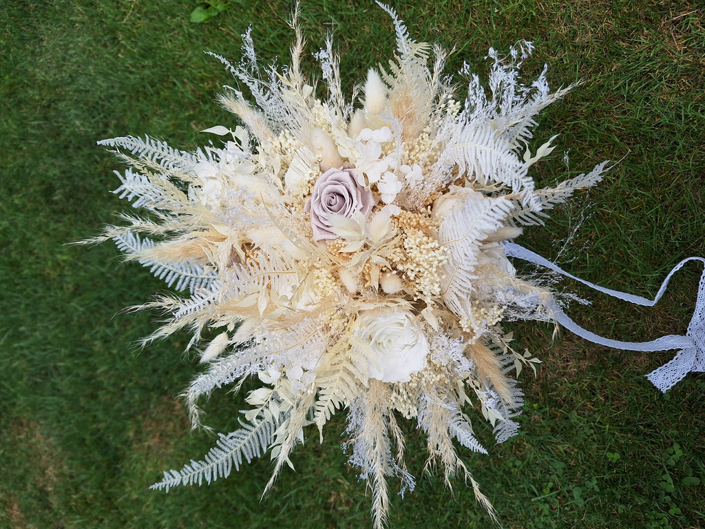 Set lumânări și Buchet flori uscate și criogenate