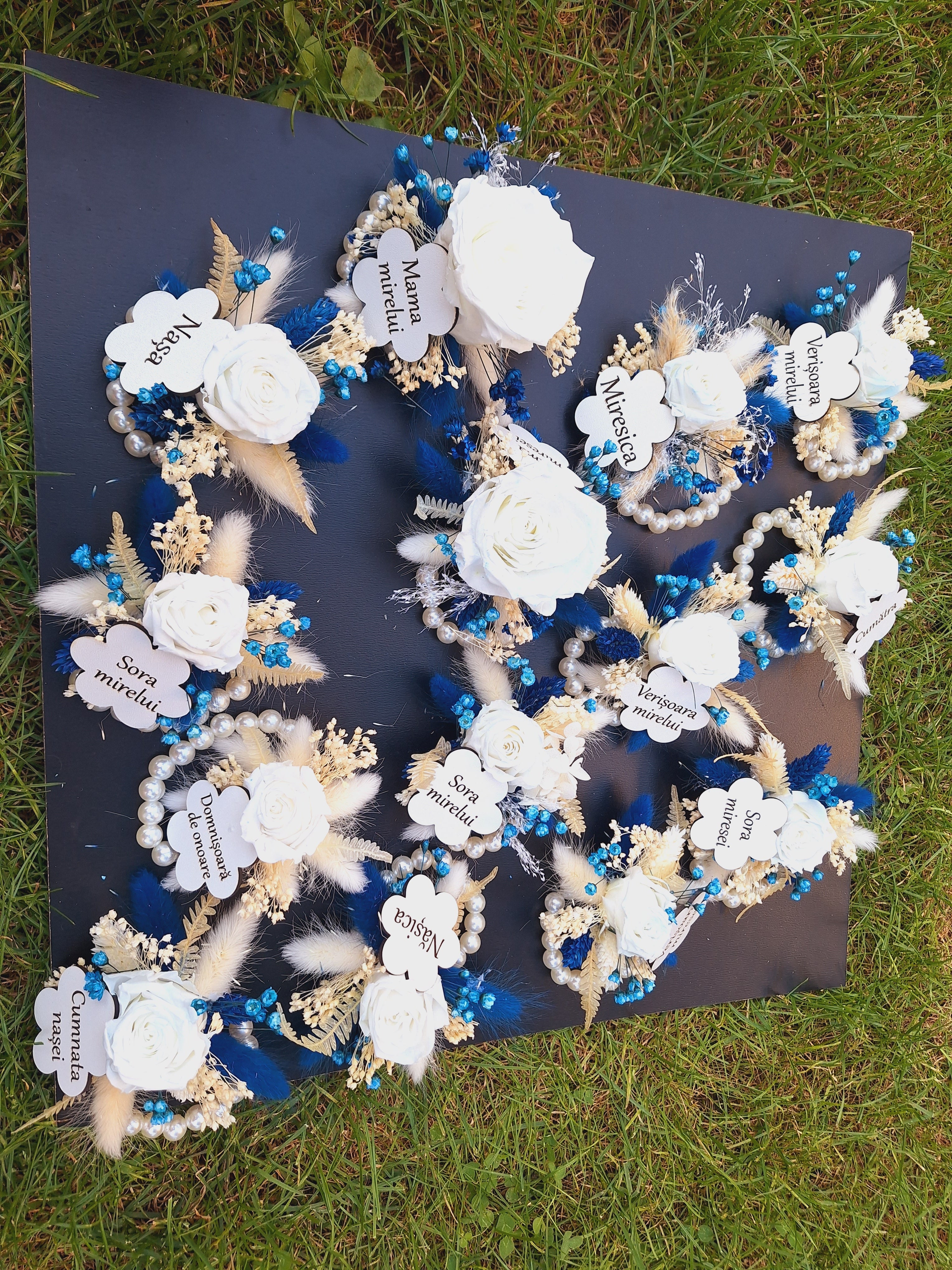 Cocarde și Brățări flori criogenate