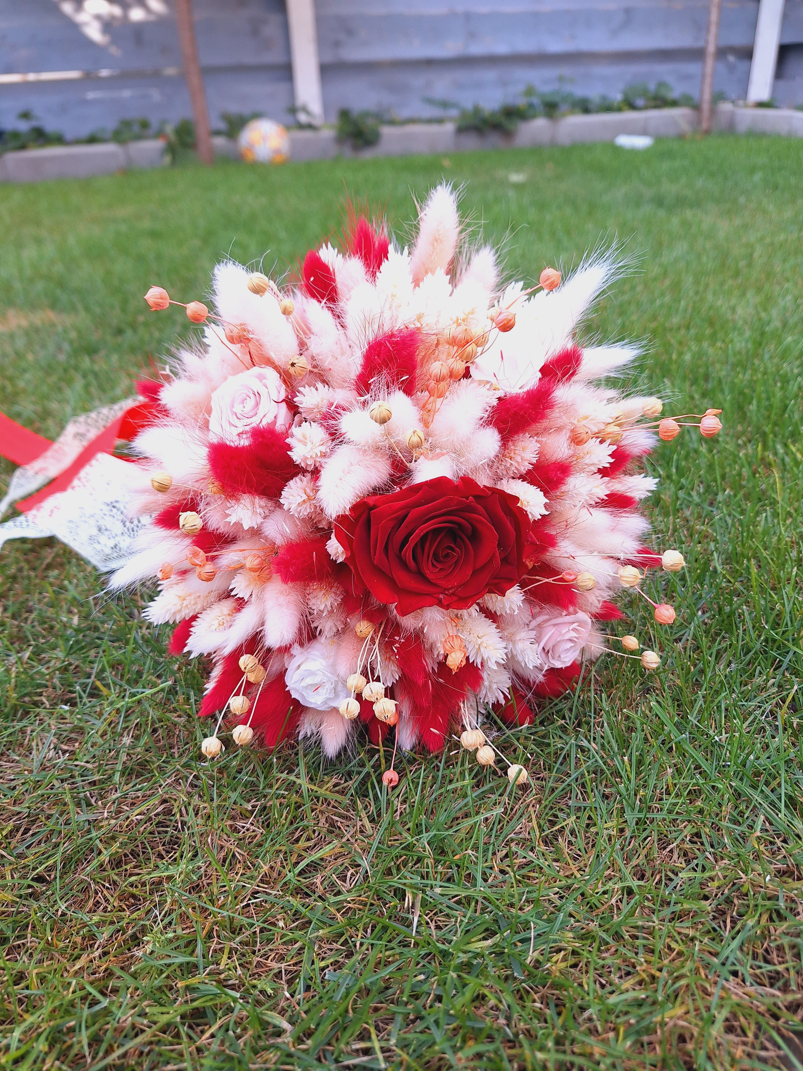 Buchet flori uscate și criogenate