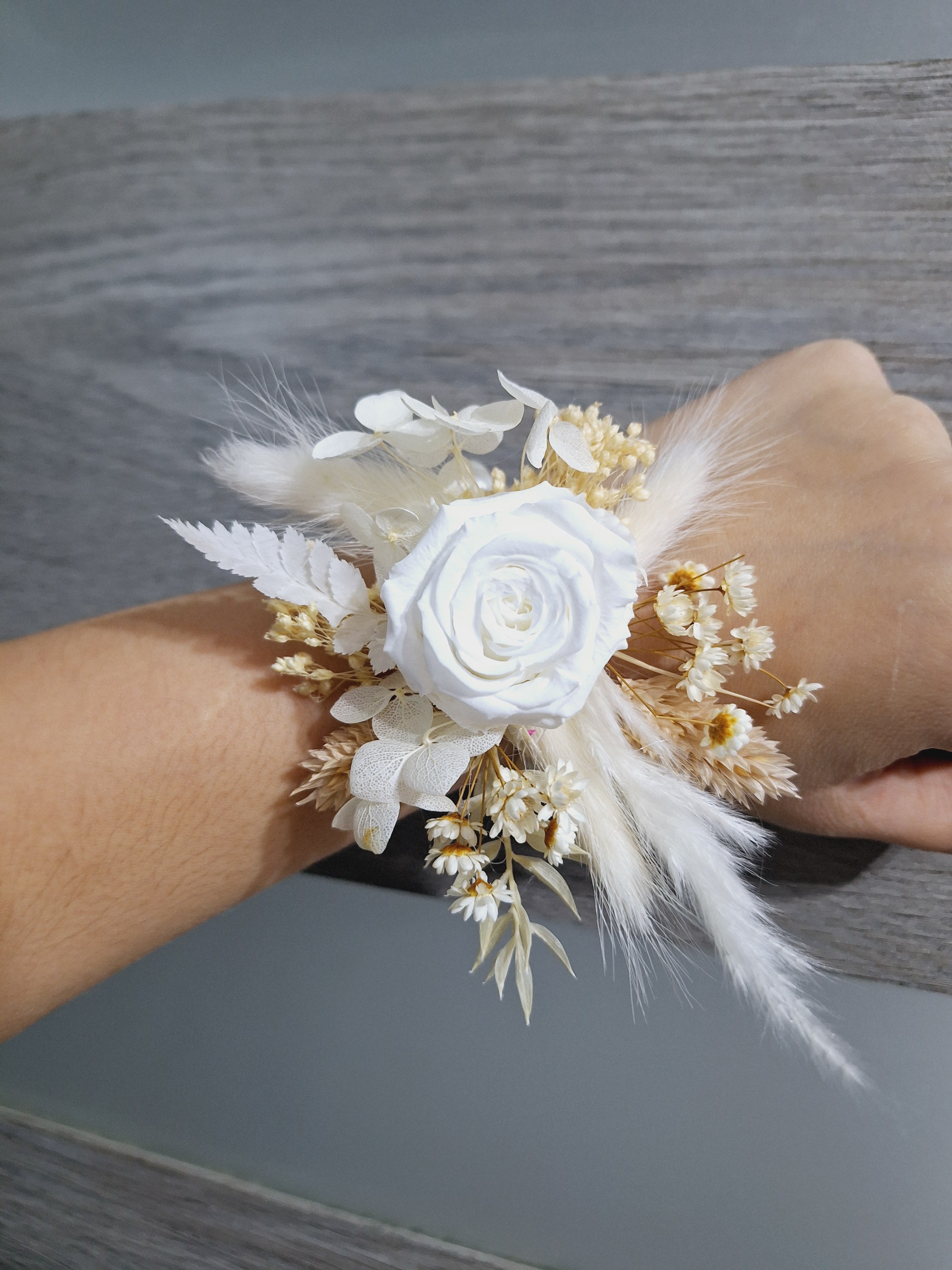 Brățari și Cocarde Criogenate