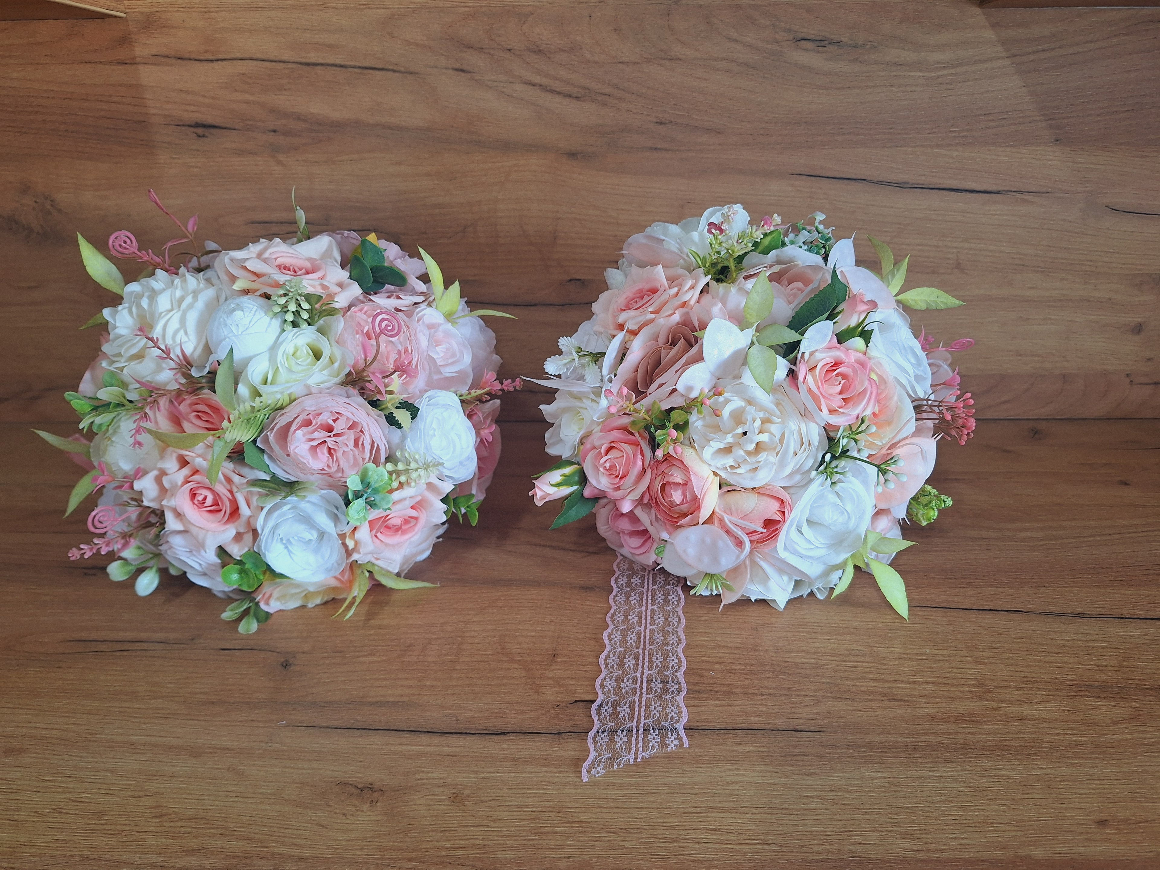 Set lumânări și Buchet mătase