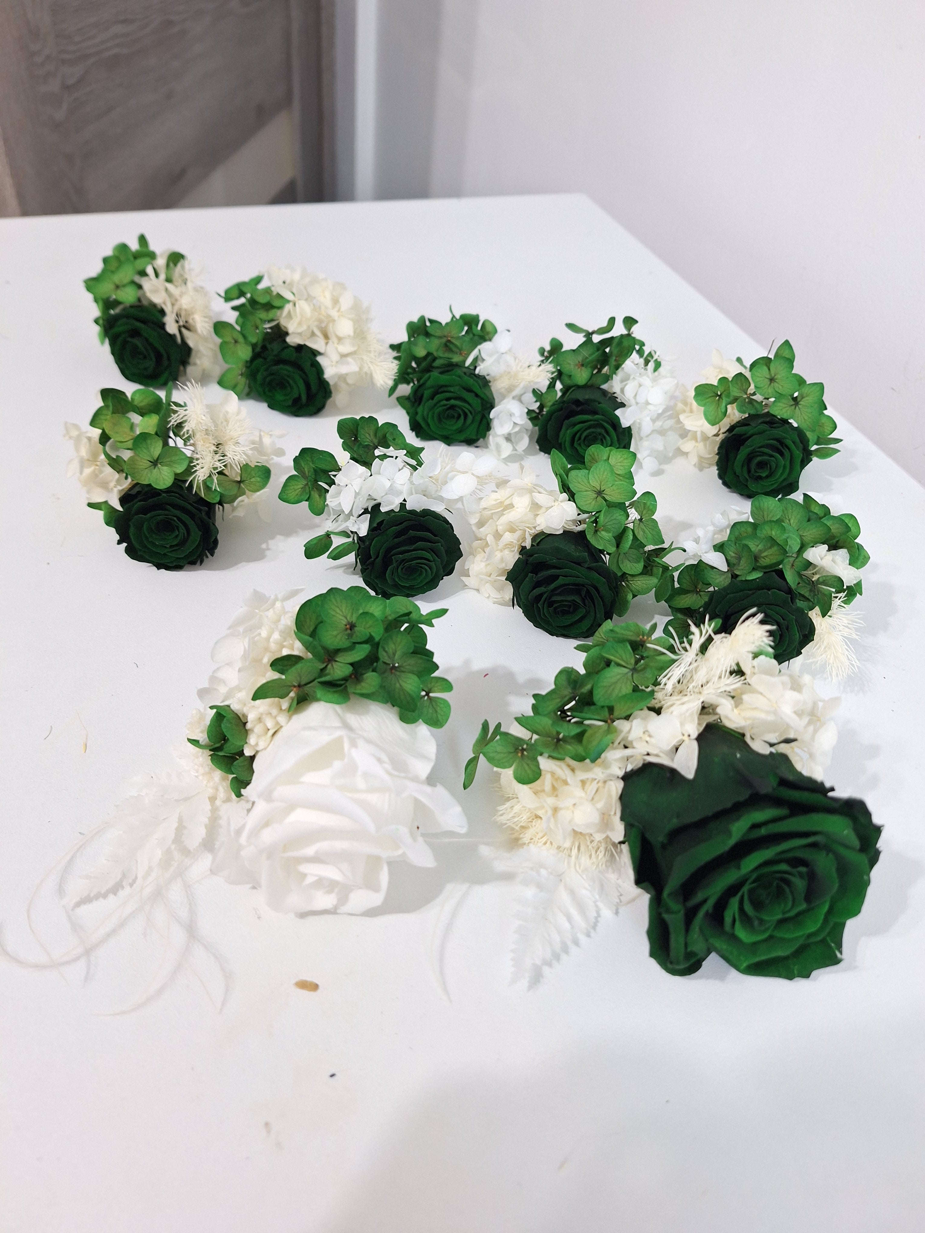 Brățări și Cocarde verde