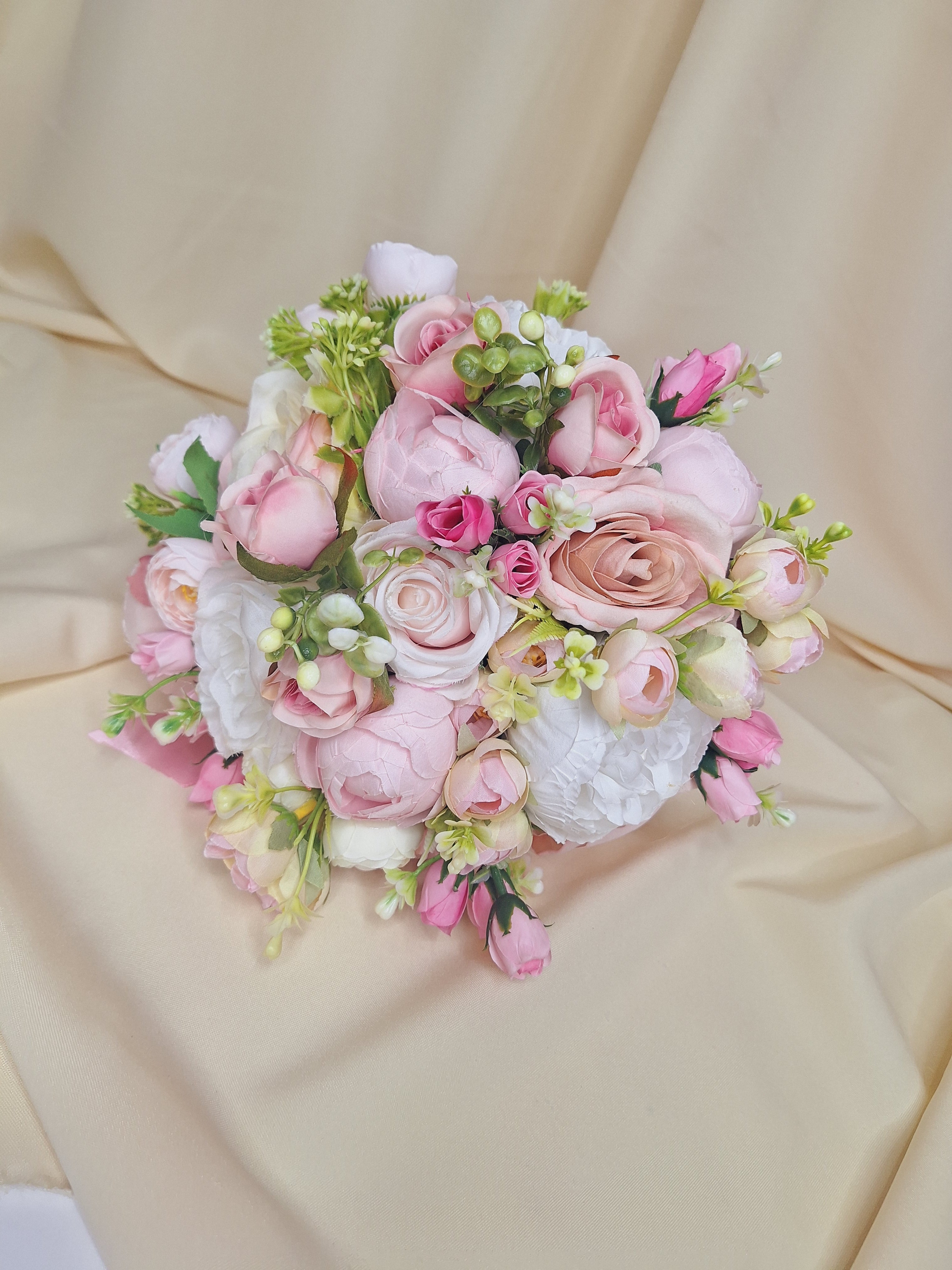 Set lumânări și Buchet mătase