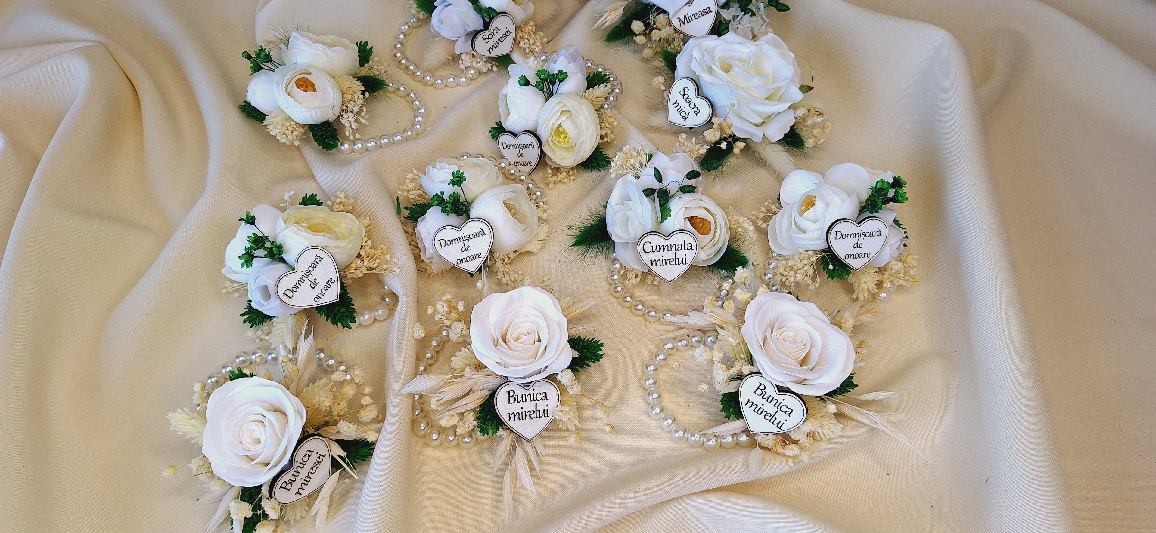 Brățări și Cocarde mătase și flori uscate