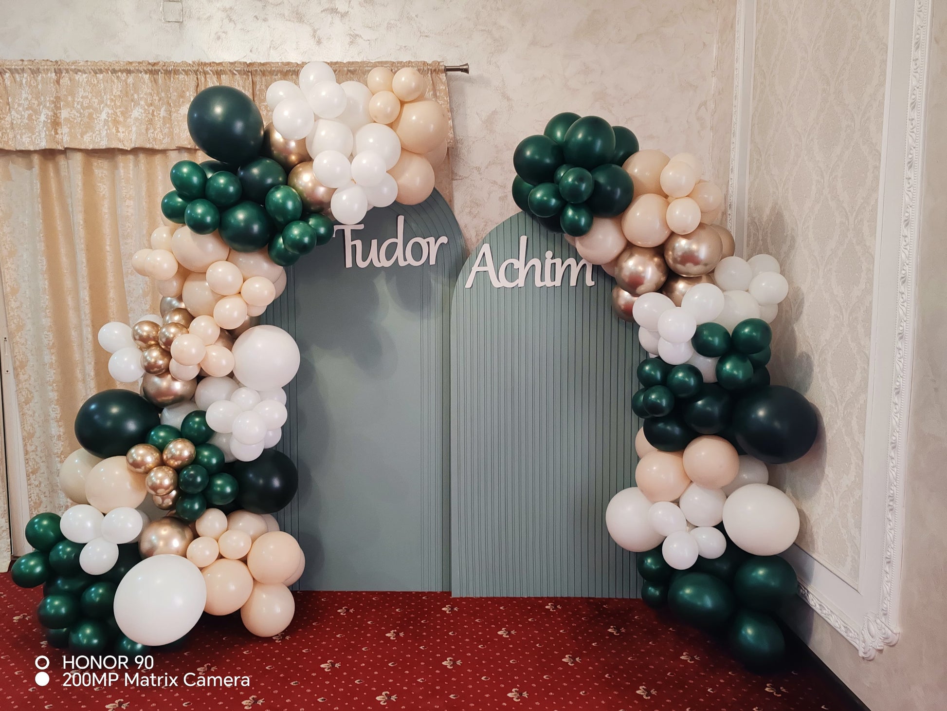 Photo corner baloane /Masa prezidiu /masa invitați