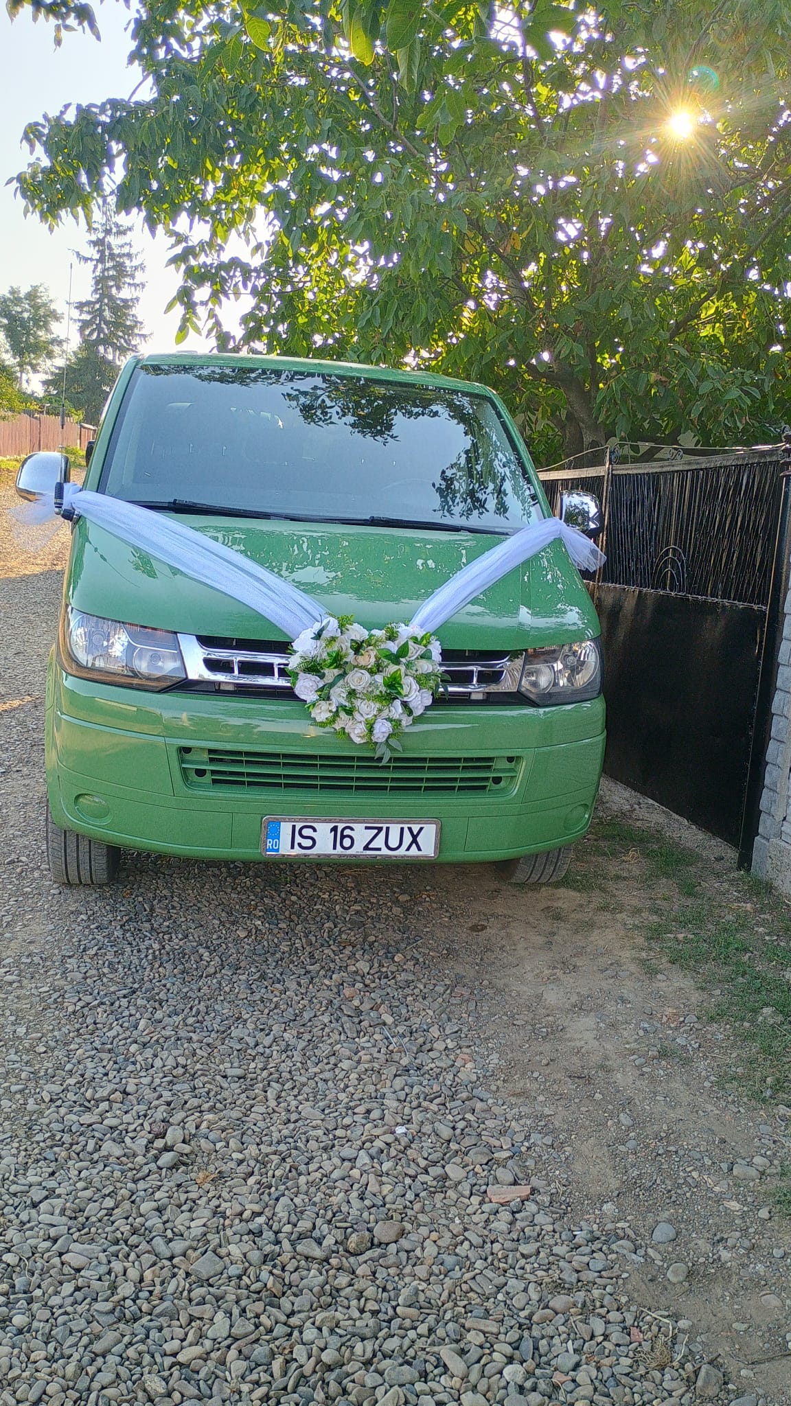 Aranjament floral mașină Inimă