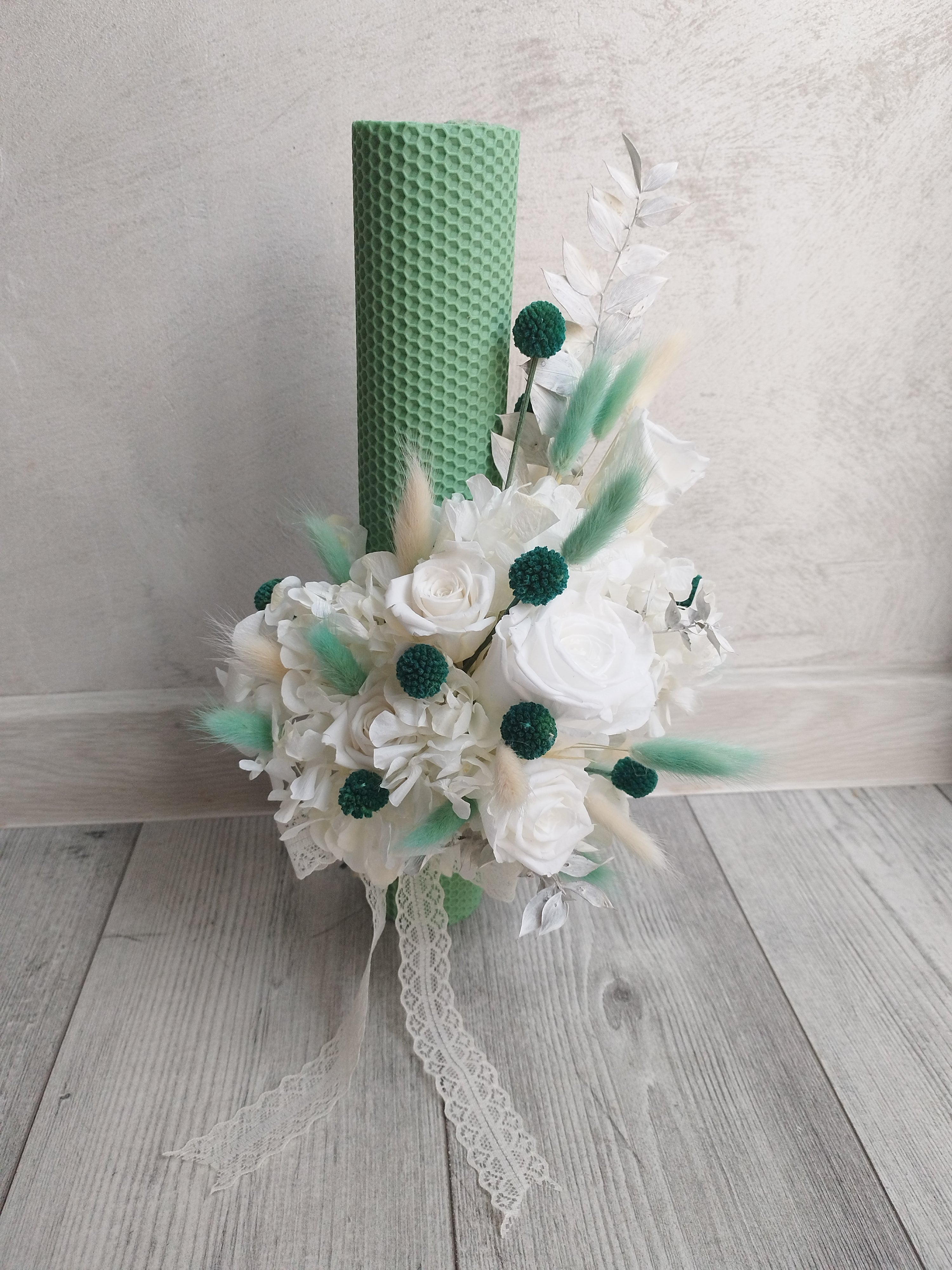 Lumânare botez  criogenat alb verde