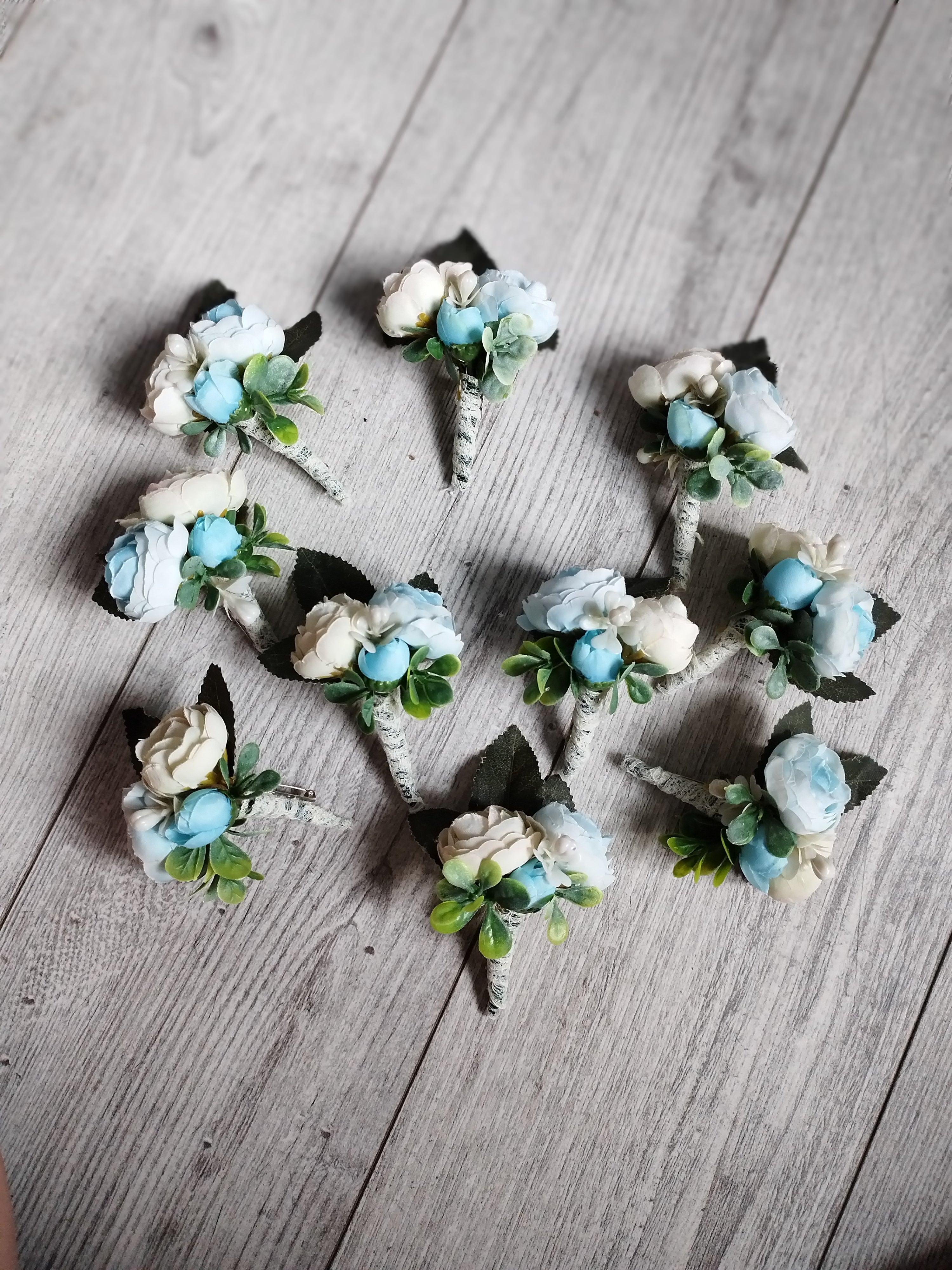 Cocarde și Brățări flori matase