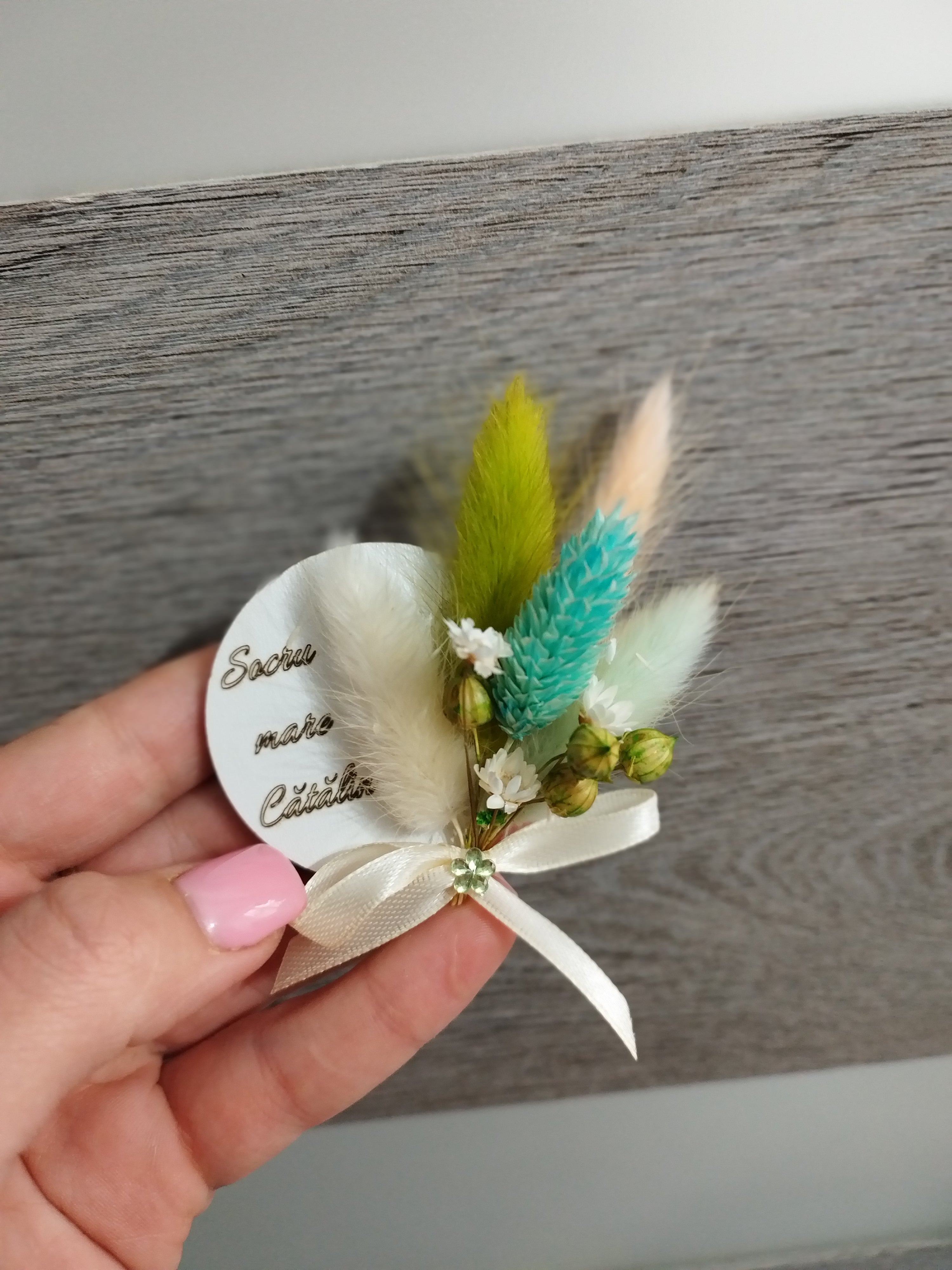 Cocarde și Brățări flori  matase din mdf