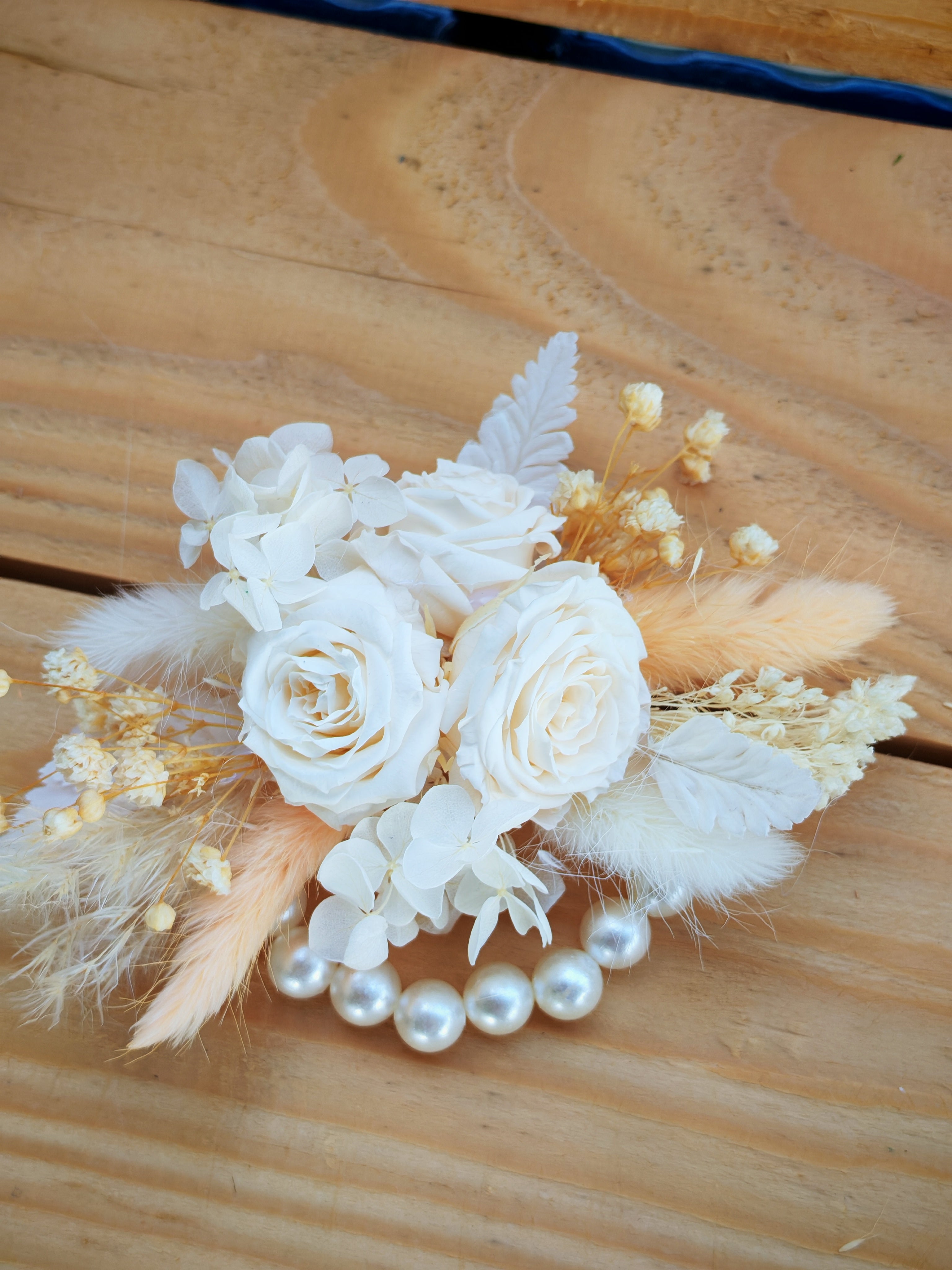 Brățări și Cocarde somon