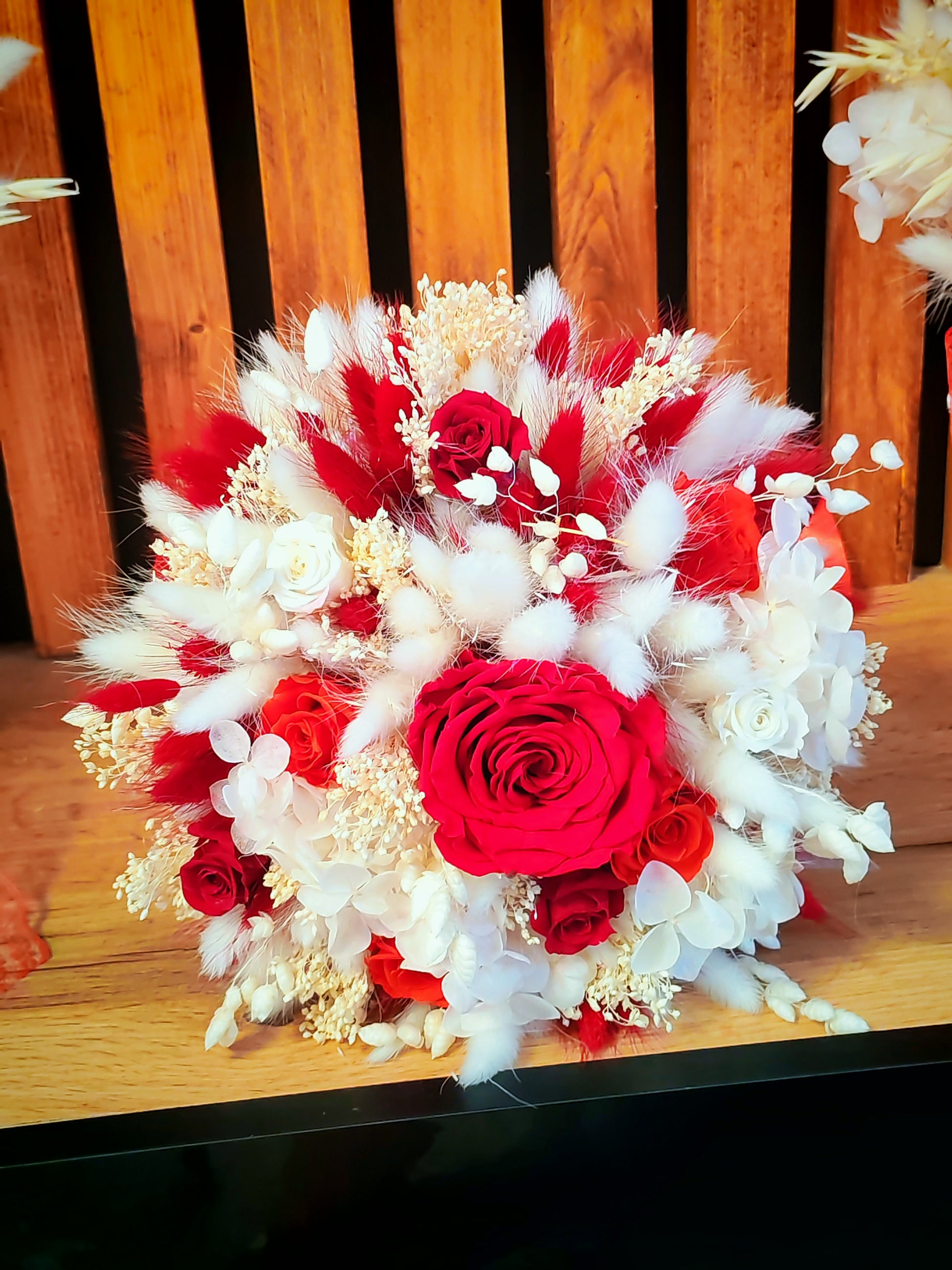 Buchet criogenat alb rosu