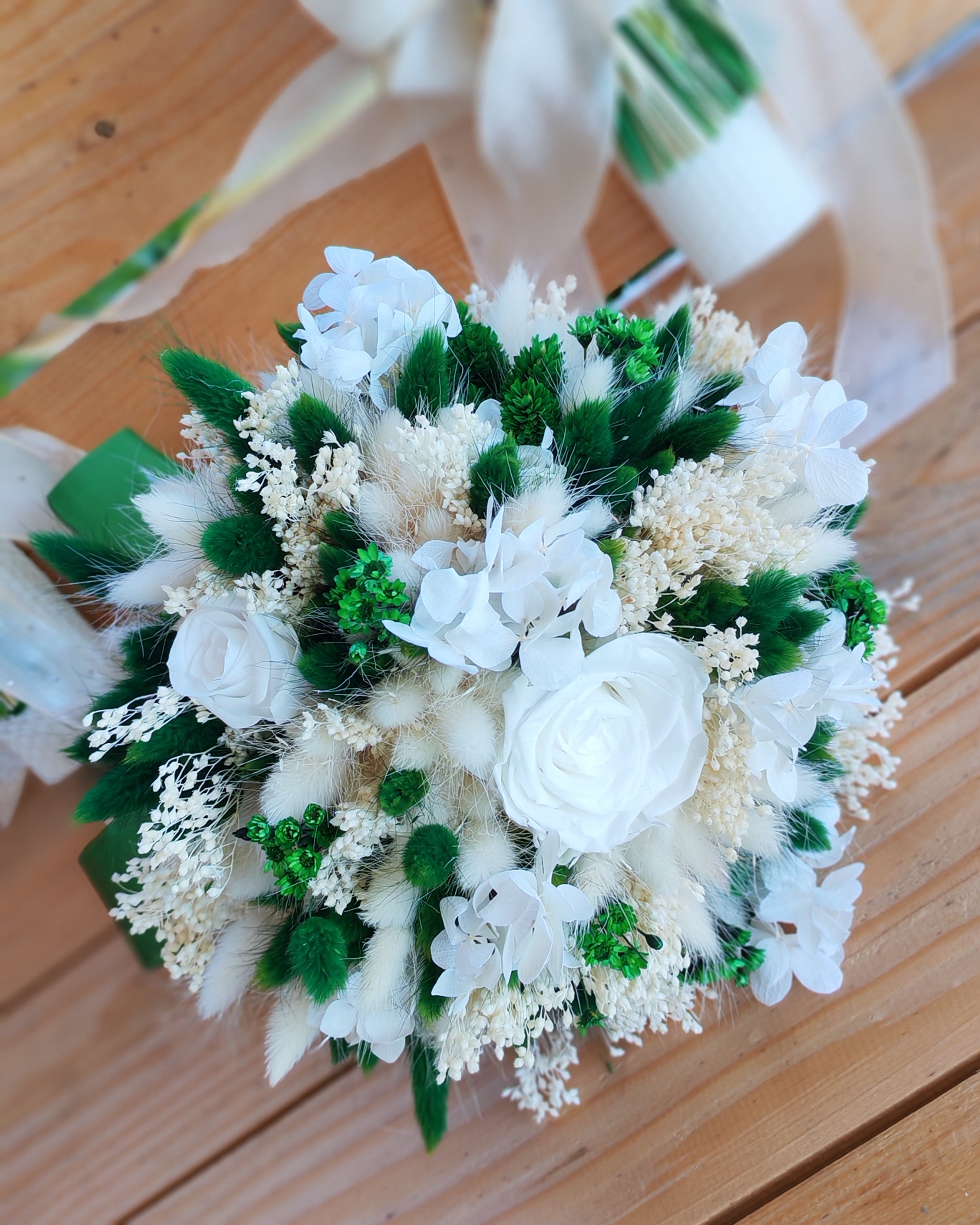 Buchet alb verde