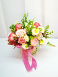 Vas cu aranjament floral
